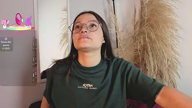 Elecktra sweet online show from March 2026 07:53:01 PM