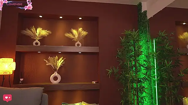 JustinneJade online show from December 2024 06:22:02 AM