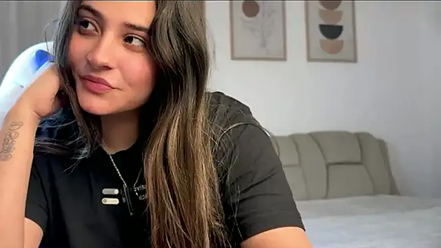 Snapshot of demieliss chatting on March 2026 08:47:01 PM demieliss online show from March 2026 08:47:01 PM