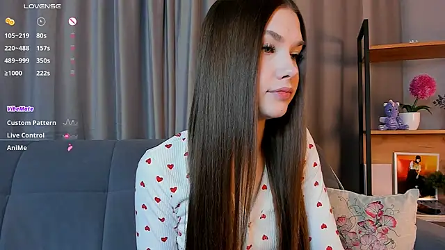  Eva Lee online show from February 2025 07:11:01 PM