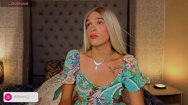 Shantal Joness online show from September 2025 02:04:02 AM