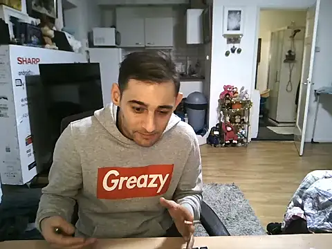 mihaimichael online show from November 2025 12:22:02 AM