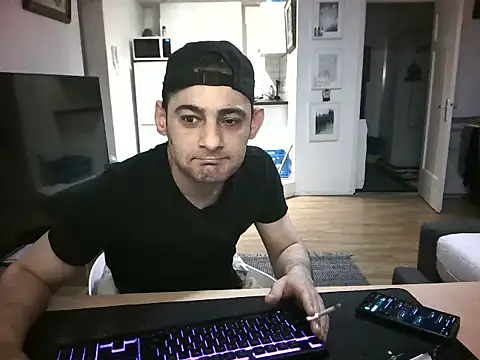 mihaimichael online show from April 2026 07:58:02 PM