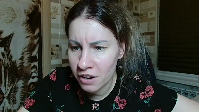 Snapshot of TherestlessKitty chatting on March 2026 10:24:02 PM TherestlessKitty online show from March 2026 10:24:02 PM