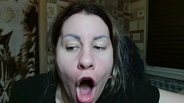 Snapshot of TherestlessKitty chatting on March 2026 10:24:02 PM TherestlessKitty online show from March 2026 10:24:02 PM