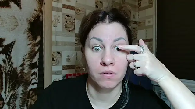 Snapshot of TherestlessKitty chatting on March 2026 10:14:02 PM TherestlessKitty online show from March 2026 10:14:02 PM