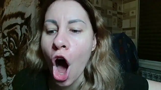 Snapshot of TherestlessKitty chatting on March 2026 10:31:02 PM TherestlessKitty online show from March 2026 10:31:02 PM