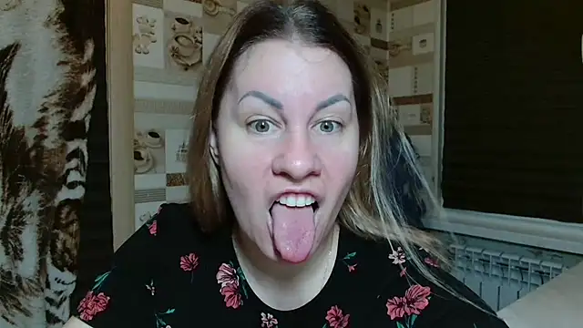 Snapshot of TherestlessKitty chatting on April 2026 10:16:01 PM TherestlessKitty online show from April 2026 10:16:01 PM