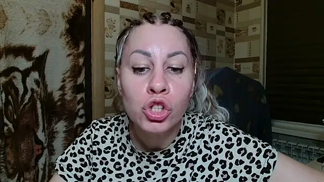 TherestlessKitty online show from July 2026 10:16:01 PM
