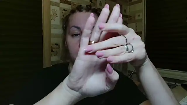 TherestlessKitty online show from July 2026 10:12:02 PM