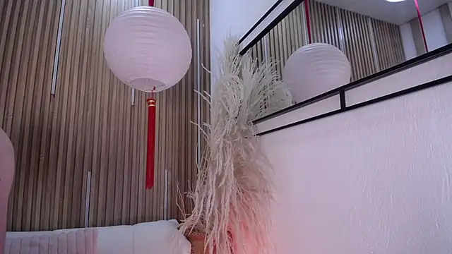 Tayzon Foxxx online show from February 2026 01:05:01 PM