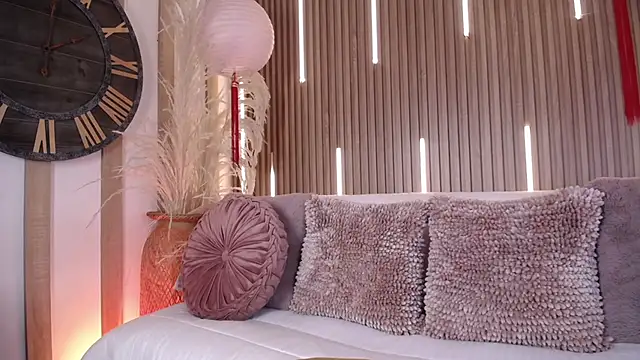 Snapshot of Tayzon_Foxxx chatting on March 2026 08:14:01 PM Tayzon Foxxx online show from March 2026 08:14:01 PM