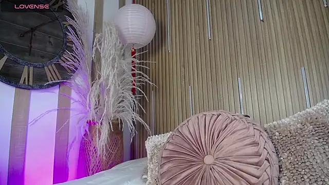 Snapshot of Tayzon_Foxxx chatting on March 2026 08:23:01 PM Tayzon Foxxx online show from March 2026 08:23:01 PM