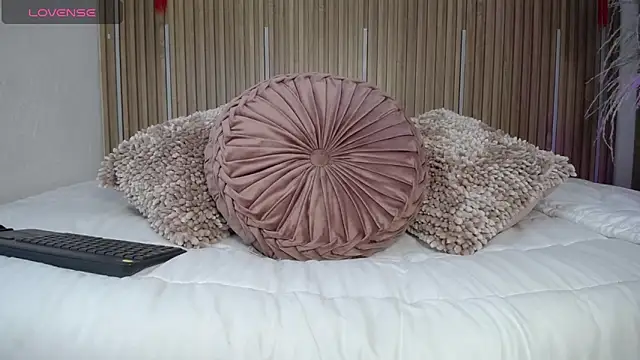 Snapshot of Tayzon_Foxxx chatting on March 2026 08:26:01 PM Tayzon Foxxx online show from March 2026 08:26:01 PM