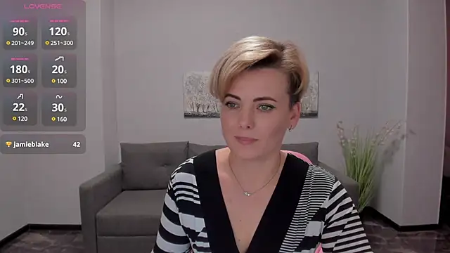 Snapshot of Julia_Wilsone chatting on December 2024 10:19:02 AM Julia Wilsone online show from December 2024 10:19:02 AM