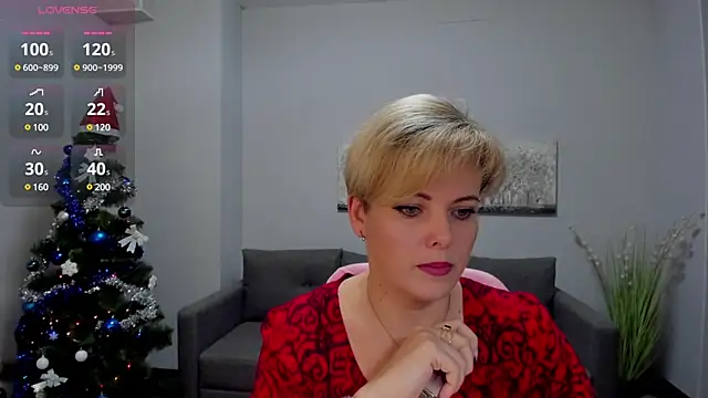 Snapshot of Julia_Wilsone chatting on December 2024 07:13:02 AM Julia Wilsone online show from December 2024 07:13:02 AM