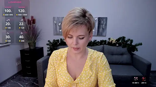 Snapshot of Julia_Wilsone chatting on January 2025 04:02:02 PM Julia Wilsone online show from January 2025 04:02:02 PM