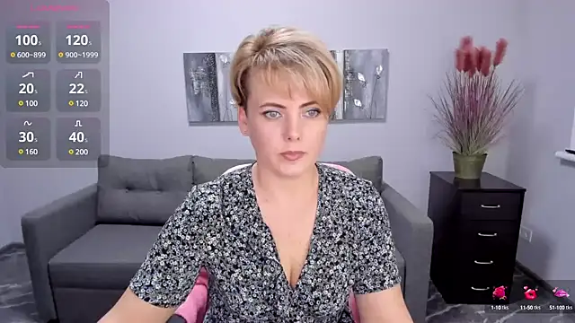 Snapshot of Julia_Wilsone chatting on February 2025 12:58:01 PM Julia Wilsone online show from February 2025 12:58:01 PM