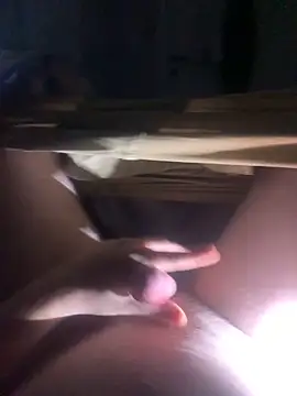 Snapshot of Erenn34 chatting on September 2025 11:30:01 PM Erenn34 online show from September 2025 11:30:01 PM