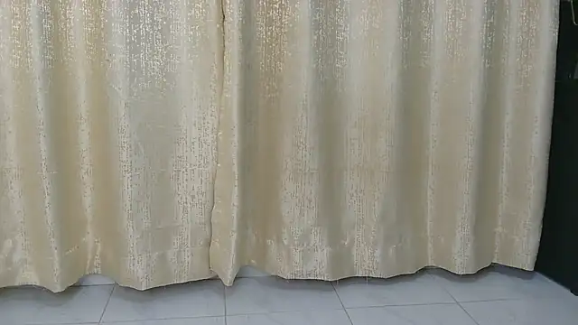jeyberrie online show from July 2026 07:49:02 PM