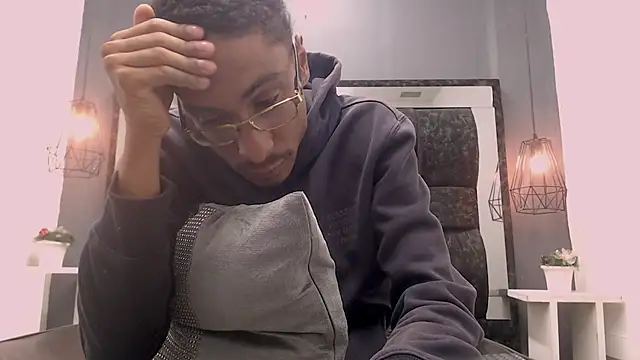 Jose Smoke online show from March 2025 06:57:01 AM