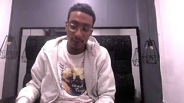 Jose Smoke online show from October 2025 10:14:02 AM