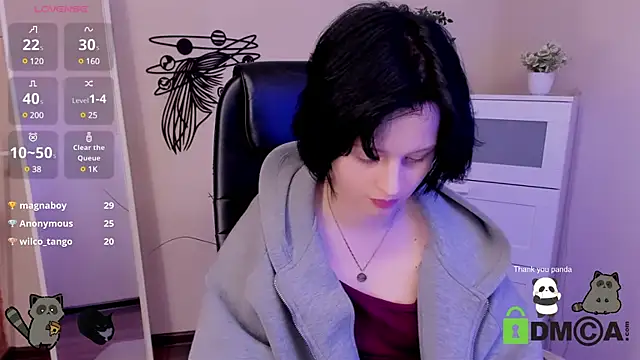 Alina Mills online show from December 2024 06:49:02 PM