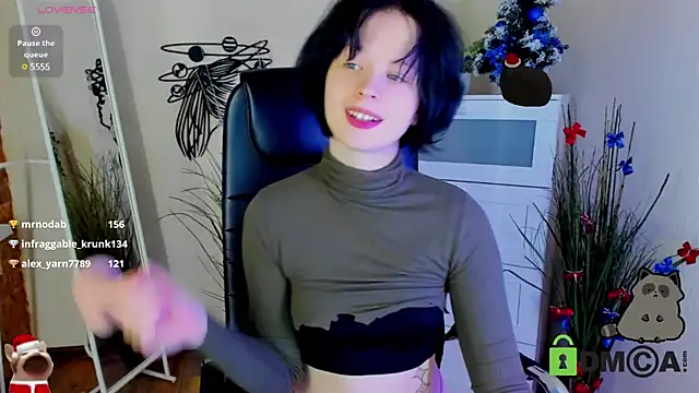 Alina Mills online show from January 2025 06:38:02 PM