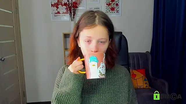 Alina Mills online show from November 2025 09:04:02 AM