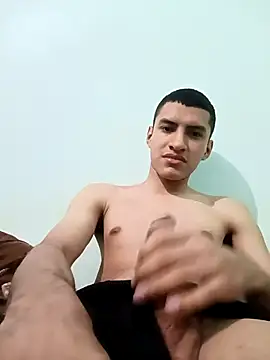 Rogersmit2 online show from April 2026 03:52:01 AM