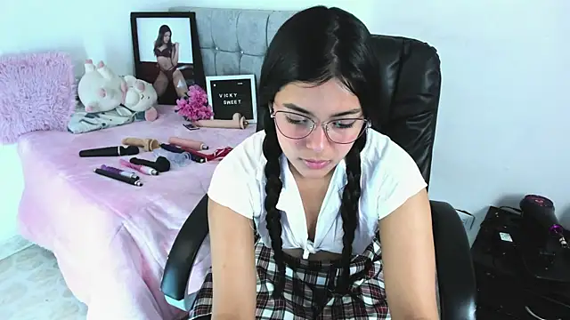  Vicky sweet online show from March 2025 07:17:01 PM