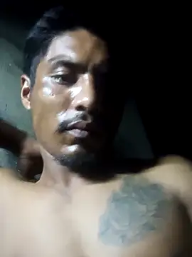 Snapshot of Aqua2312 chatting on April 2026 09:45:02 AM Aqua2312 online show from April 2026 09:45:02 AM