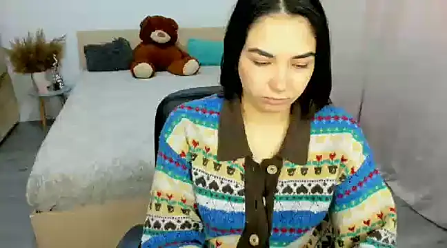 Alexa Dolly12 online show from January 2025 09:44:02 AM