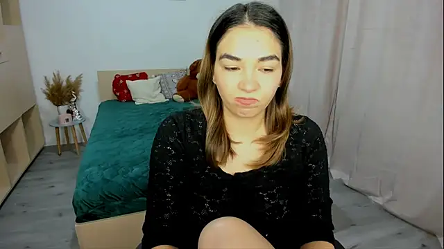 Alexa Dolly12 online show from December 2025 06:33:02 AM