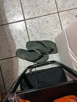 Snapshot of paco110396 chatting on April 2026 03:50:02 PM paco110396 online show from April 2026 03:50:02 PM