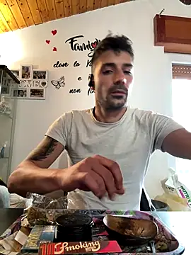 fisicato online show from October 2025 02:47:02 PM