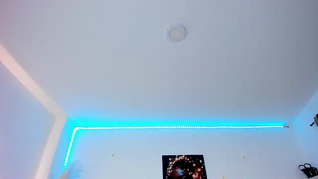 Snapshot of chantall_smith chatting on September 2025 03:05:01 PM chantall smith online show from September 2025 03:05:01 PM