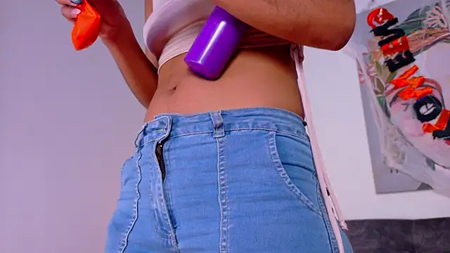 Snapshot of taty_miller chatting on October 2025 07:26:02 PM taty miller online show from October 2025 07:26:02 PM