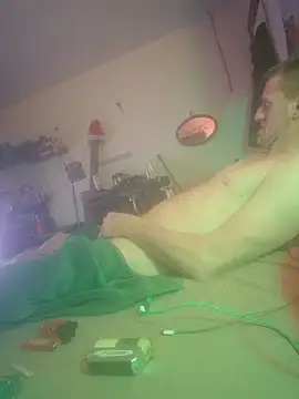 BigDDave6979 online show from February 2026 03:47:01 AM