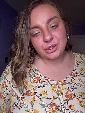 Snapshot of lairarose chatting on October 2025 01:40:01 AM lairarose online show from October 2025 01:40:01 AM