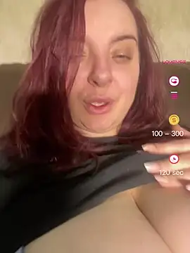 Snapshot of lairarose chatting on April 2026 07:33:02 AM lairarose online show from April 2026 07:33:02 AM