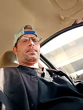 Snapshot of crazycam619 chatting on November 2025 10:53:02 PM crazycam619 online show from November 2025 10:53:02 PM