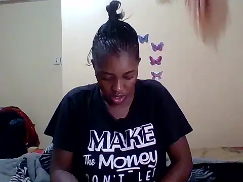 Snapshot of Zara_Twilight chatting on February 2025 11:54:02 PM Zara Twilight online show from February 2025 11:54:02 PM