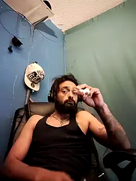 C8L3U online show from December 2024 08:44:02 AM