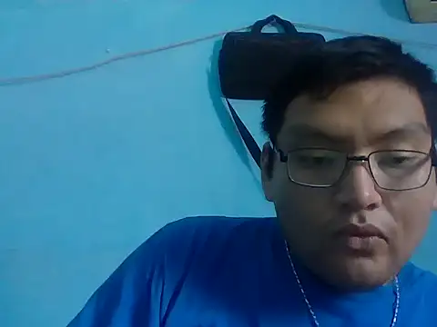 Snapshot of daniel4444Cu chatting on May 2026 04:14:02 PM daniel4444Cu online show from May 2026 04:14:02 PM