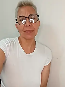 luz bella online show from December 2024 02:24:01 AM