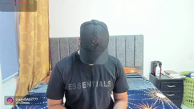 Iamdylan777 online show from December 2024 10:47:01 PM