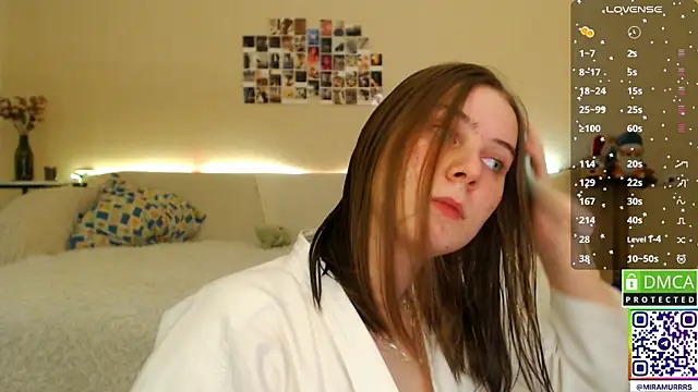 Snapshot of MurrrWorren chatting on February 2025 04:25:01 PM MurrrWorren online show from February 2025 04:25:01 PM