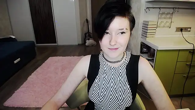 Snapshot of Kira_Bakker chatting on January 2025 11:17:01 PM Kira Bakker online show from January 2025 11:17:01 PM