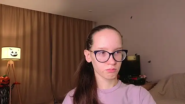 Snapshot of BettyBrowni chatting on November 2025 04:07:01 PM BettyBrowni online show from November 2025 04:07:01 PM